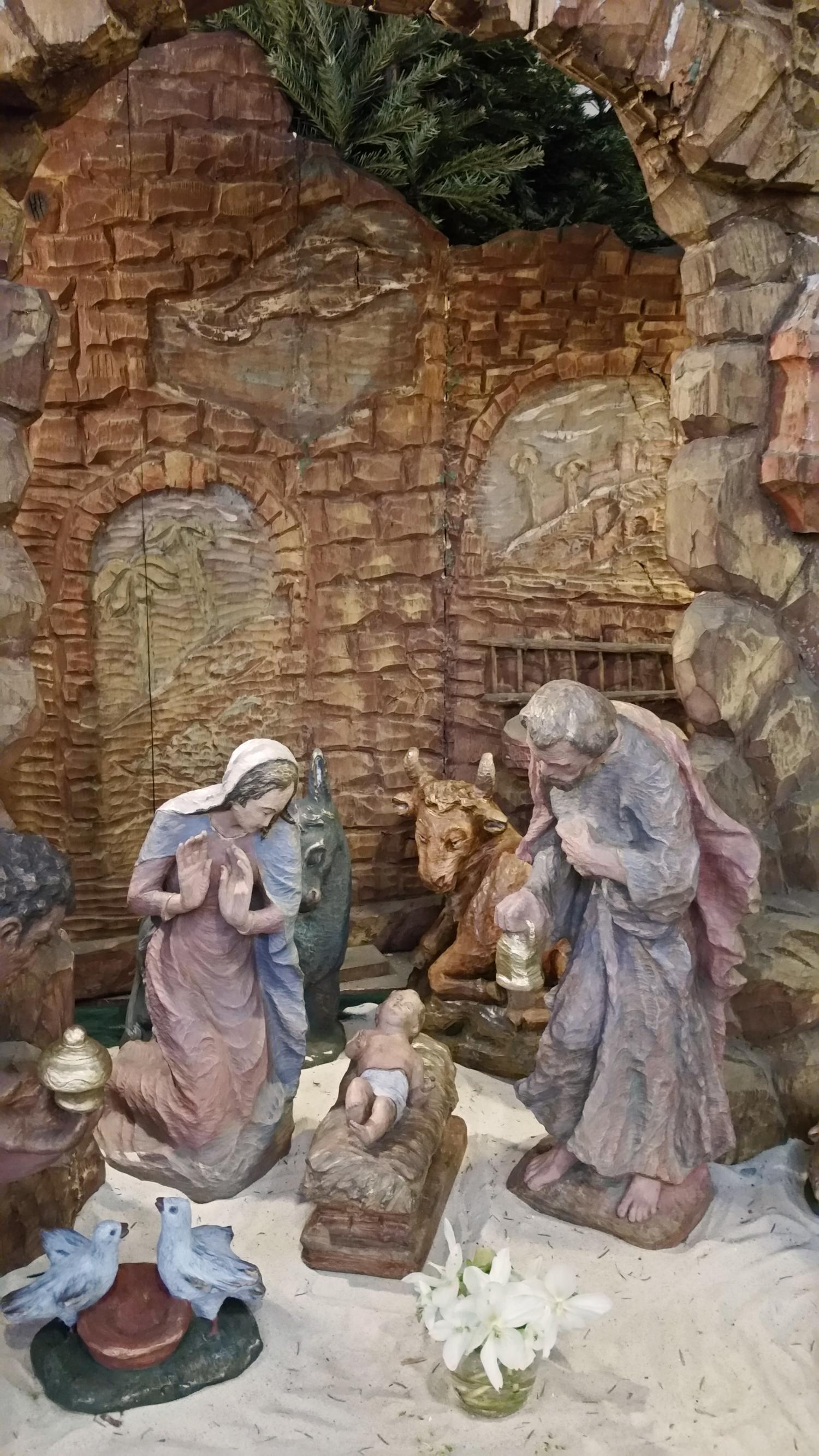 Weihnachten Krippe (c) titelbild_2018-4_krippe_st_pius_by_michael_picard_pfarrbriefservice_0