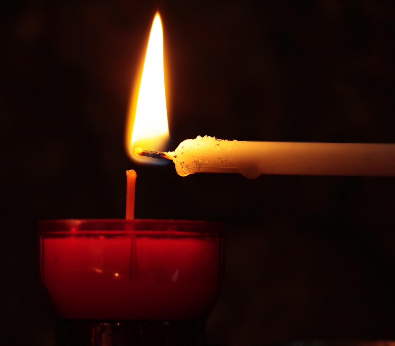 Vesper 2023 (c) candle-2738529_by_pixel2013_cc0-gemeinfrei_pixabay_pfarrbriefservice